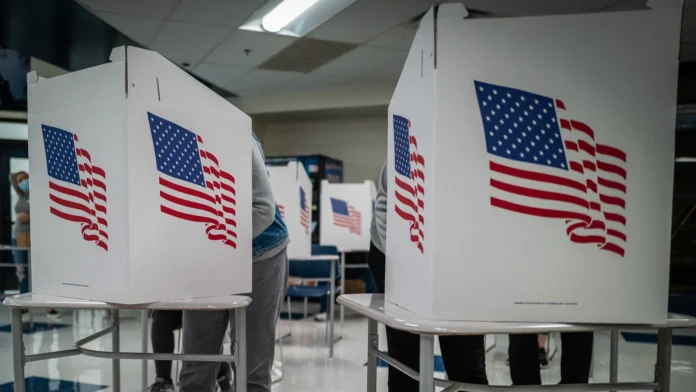 Voto Latino y economía en elecciones hispanas.