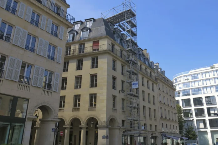 Impuesto viviendas vacías en París 2027