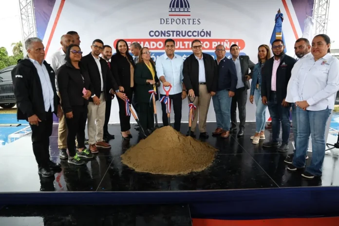 Inicio de construcción del centro multiuso Puñal