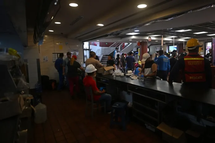 Militarización y filas por comida en Venezuela.