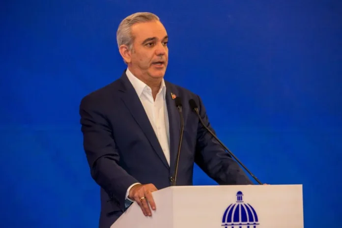 Abinader habla sobre comunicación con Haití.
