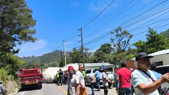 Accidente de tránsito en Constanza, heridos.