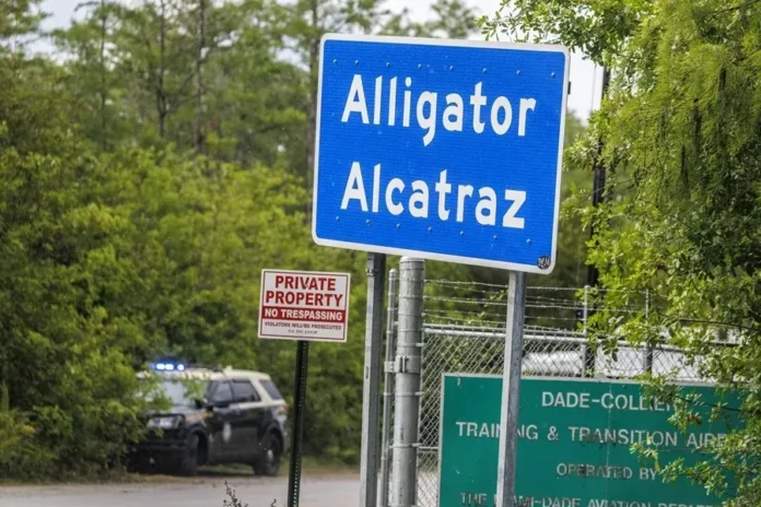 Centros migratorios sin inspección por ICE