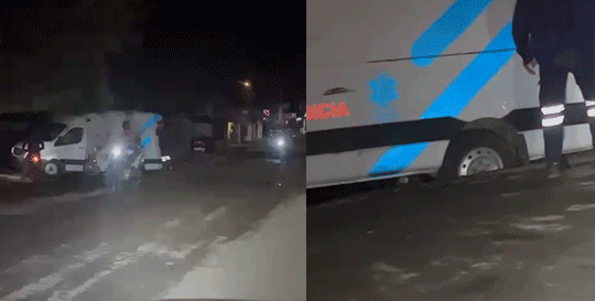 Ambulancia atascada en socavón en Dajabón.
