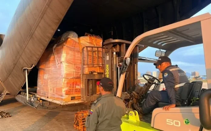 Ecuador envía ayuda humanitaria a Venezuela