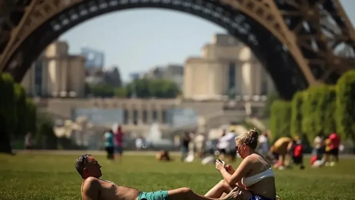 Francia en alerta roja por calor extremo