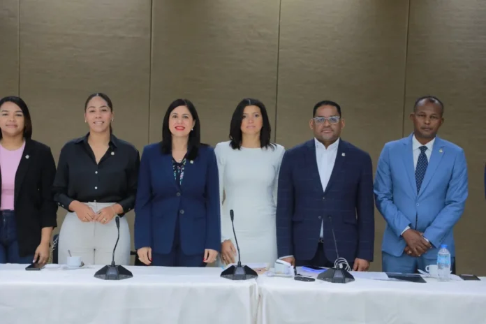 Cámara de Diputados discute Ley Marco Déjala Ir