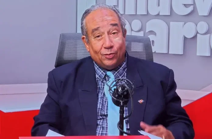 Reconocimiento al Dr. Edisson Féliz en medicina