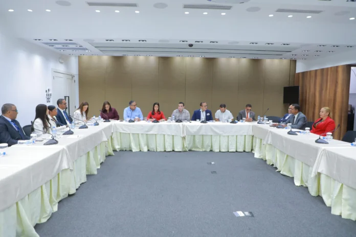 Diputados analizan reorganización del Sistema Sidocal