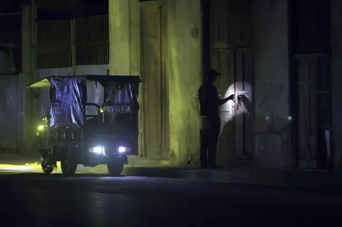 Caída del sistema eléctrico en Cuba.