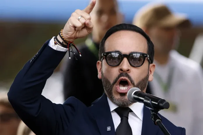 De la Espriella respeta autonomía del Congreso.