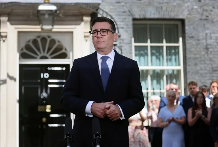 Burnham enfocado en alivio del costo de vida