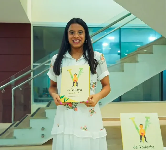 Esther A. Castillo presenta 