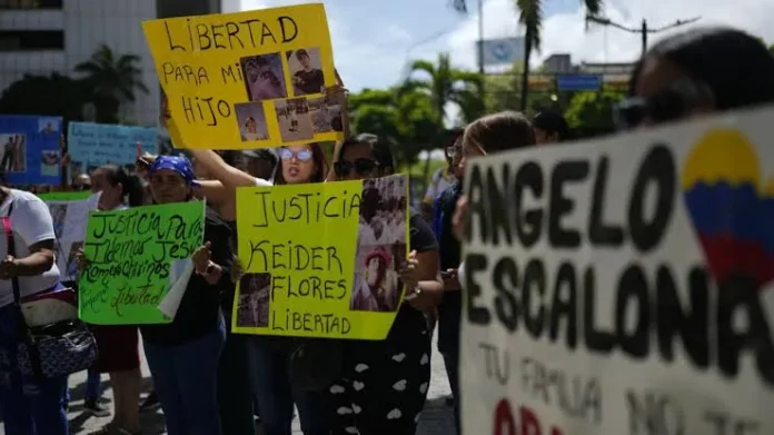 Familiares piden visita de comisionado de ONU.