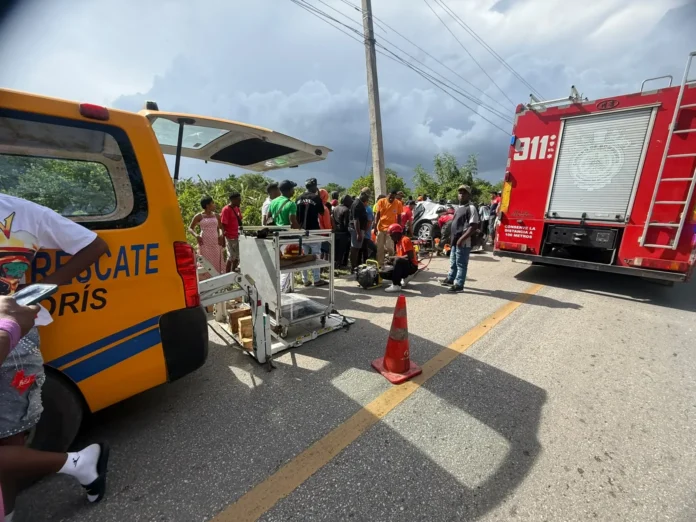 Joven fallece en accidente de tráfico trágico.