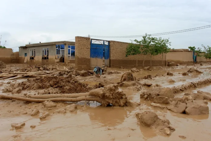 Inundaciones en Afganistán causan tragedia humanitaria