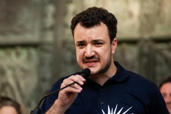 Activista palestino demanda al Gobierno Trump