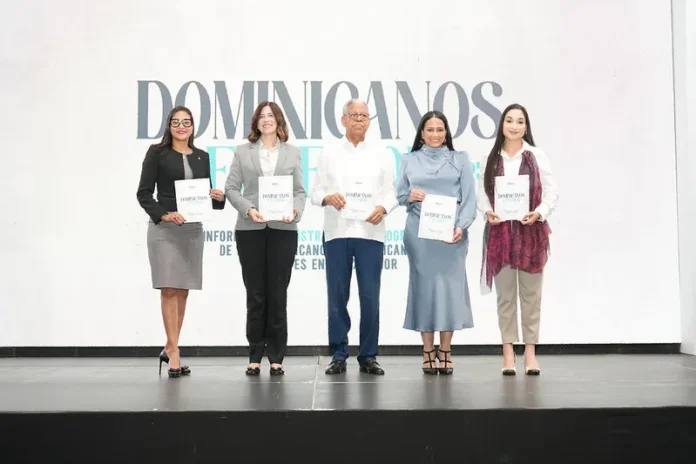 Dominicanos en el exterior: más de tres millones