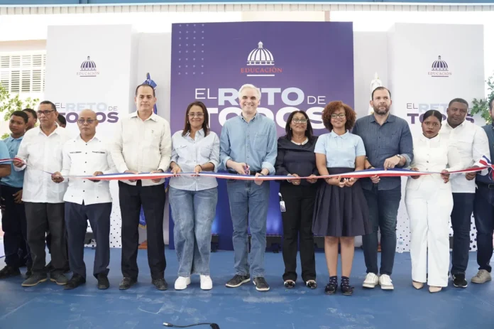 Inauguración de obras educativas en Las Terrenas