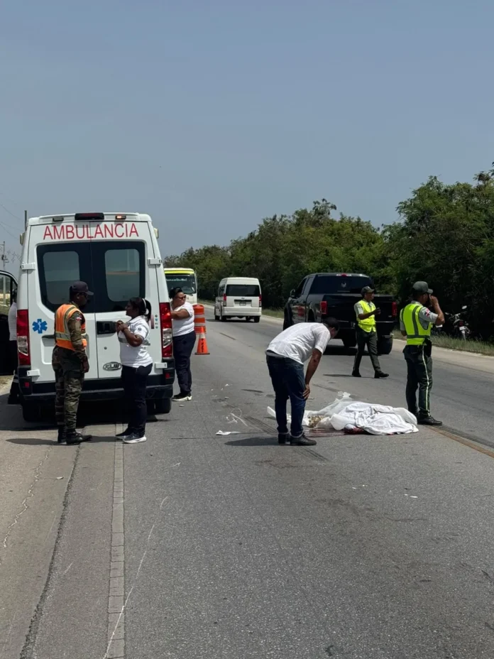 Mujer fallece tras atropello en Punta Cana.