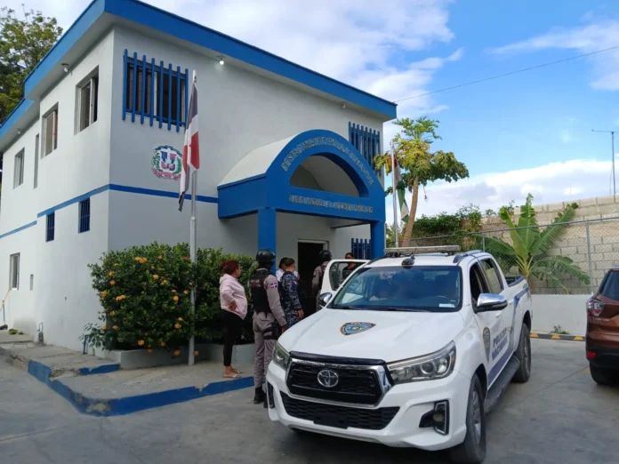 Niña ahogada en piscina de Barahona.