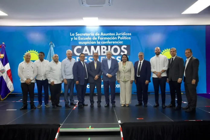 Conferencia sobre el nuevo Código Penal Dominicana