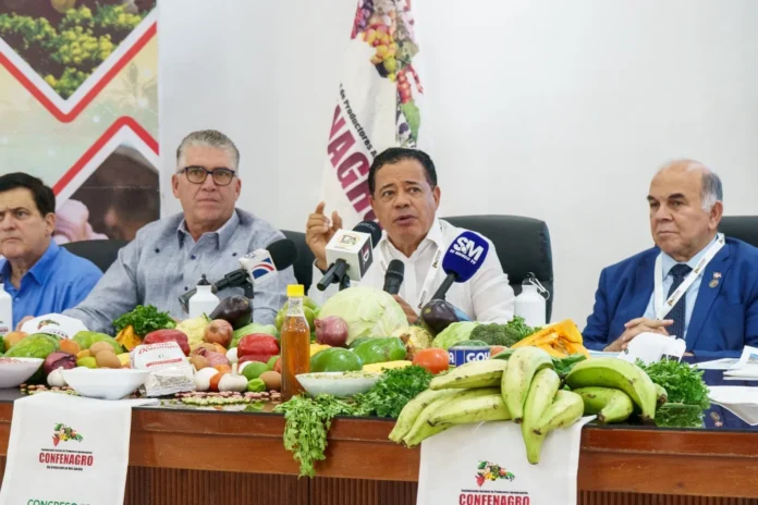 Confenagro exige protección para producción de mango.