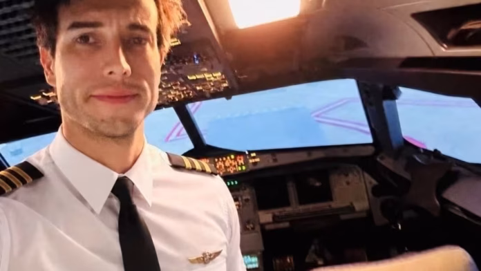 Instructor de aviación fallece en accidente.
