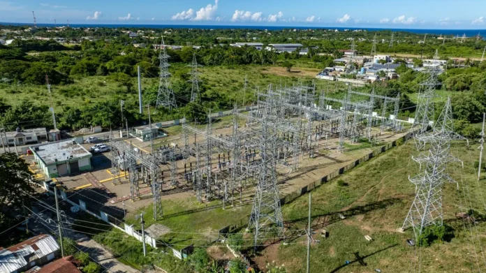 Reconducción línea eléctrica 69 kV en Puerto Plata