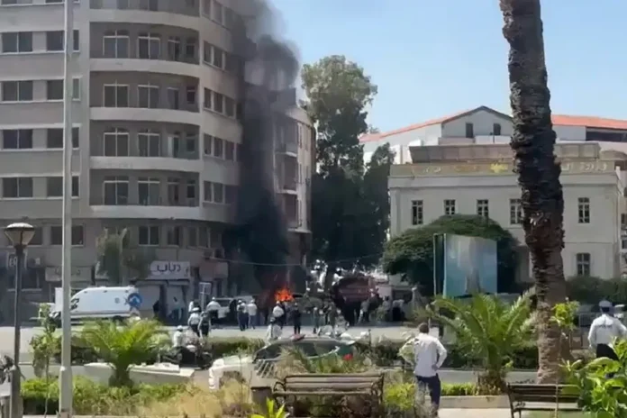Explosiones en Damasco durante visita de Macron.