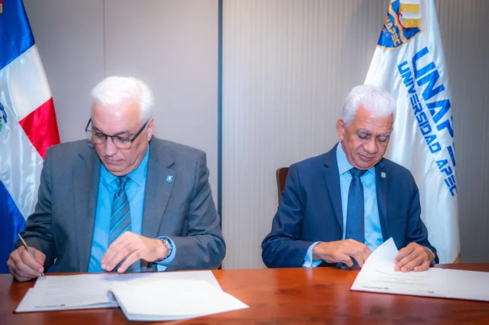 Senado y Unapec firman acuerdo educativo.
