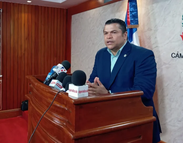 Diputados reclaman tiempo para informe disidente