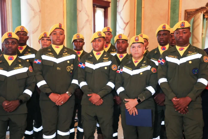 Venezuela otorga distinción a República Dominicana