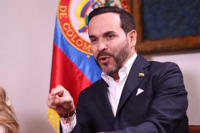 De la Espriella elimina consejería de paz.