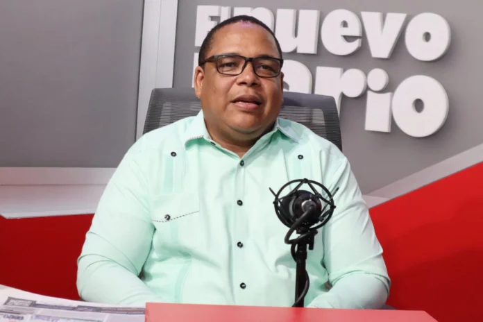 Daniel Cordero critica reforma policial ineficaz.