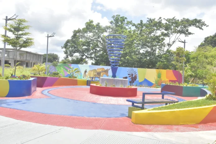 Inauguración de parque en Angelina, RD.