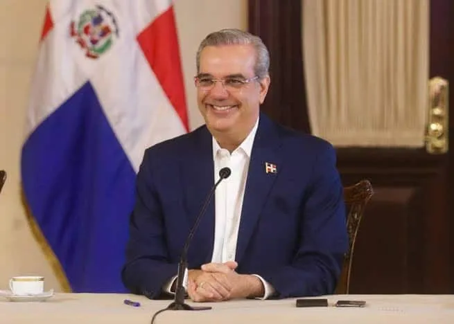 Aprobación de Abinader en encuesta reciente.