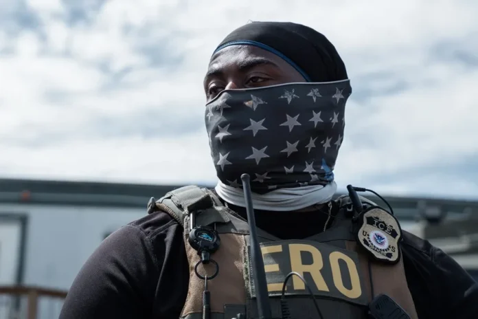 Venezolano fallece bajo custodia del ICE.