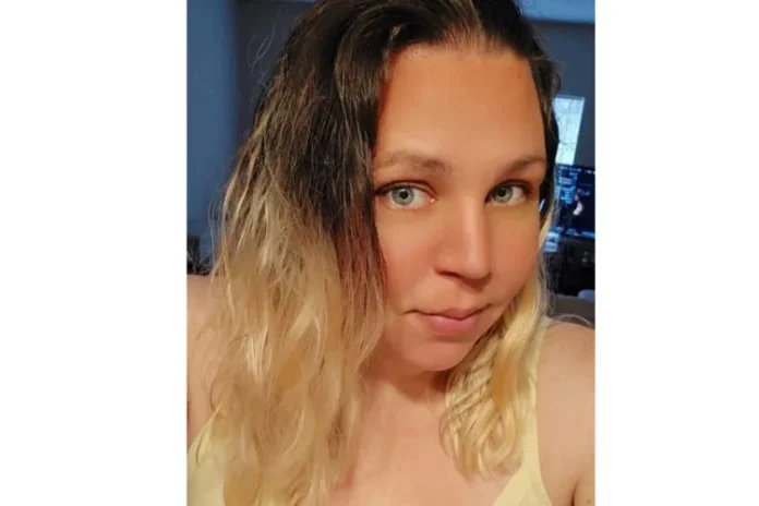 Mujer encontrada muerta tras viaje por videojuego.