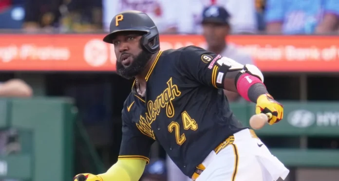 Ozuna conecta jonrón en victoria de Piratas.