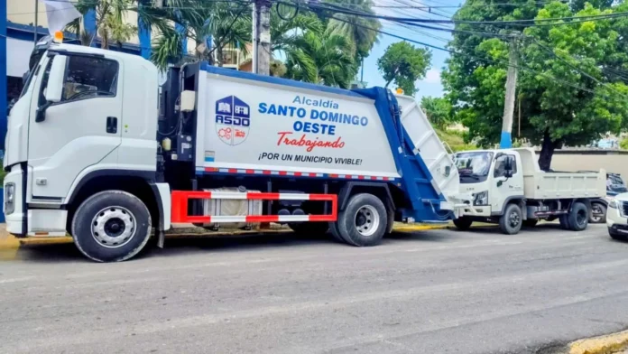 Licitación camiones compactadores Santo Domingo Oeste