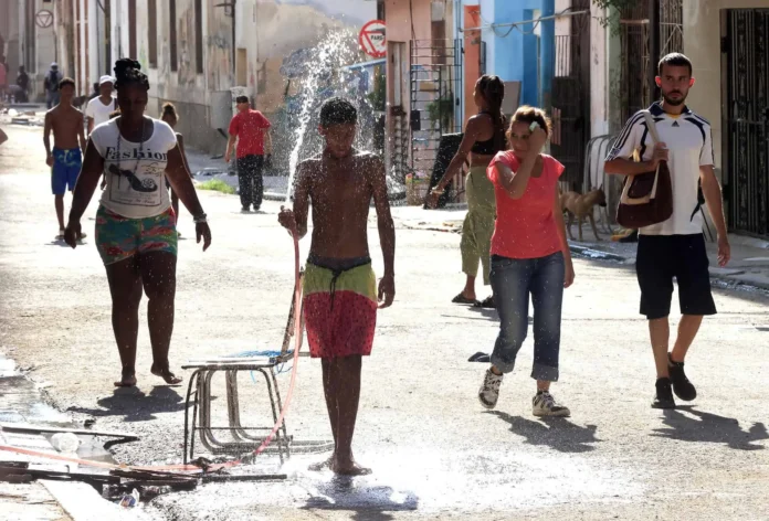 Cuba enfrenta crisis demográfica en 2025.