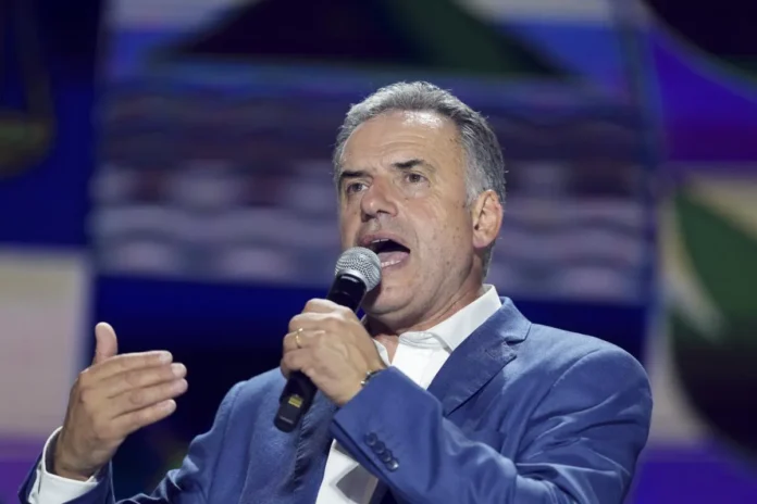 Orsi defiende Rendición de Cuentas en Uruguay