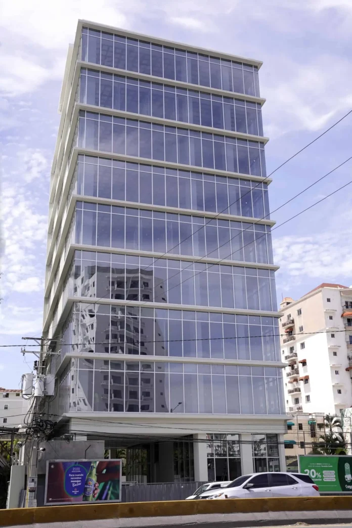 Indotel investiga avería en Altice Dominicana