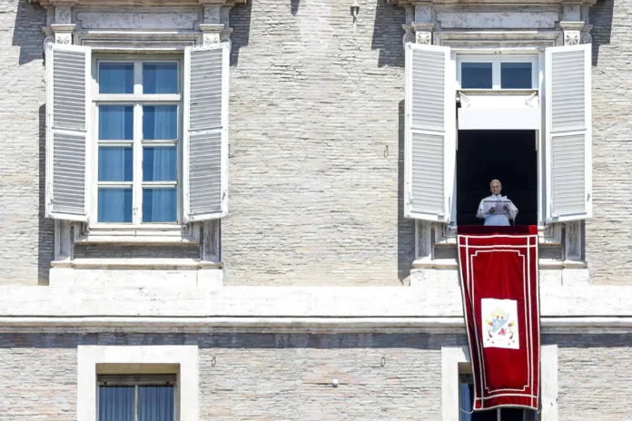 Excomunión de obispos tradicionalistas en Vaticano