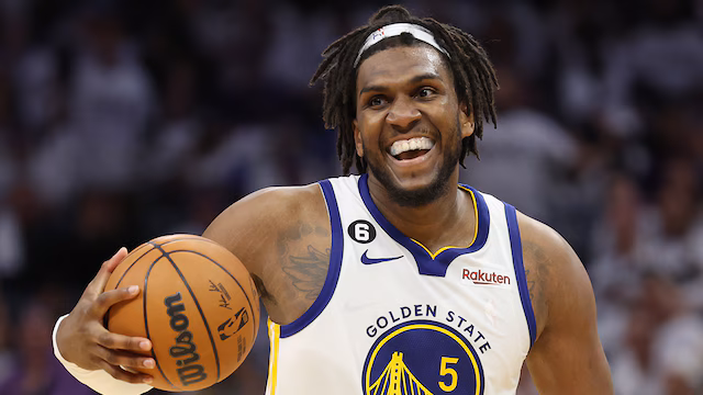 Kevon Looney se une a los Lakers.