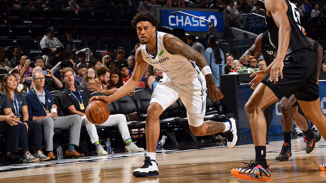 Yaxel Lendeborg anota 14 puntos en NBA