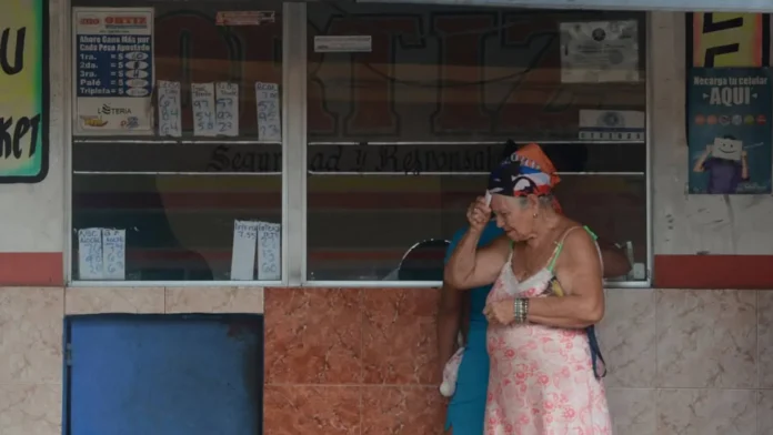 Fenabanca pide nombres de apuestas públicos.