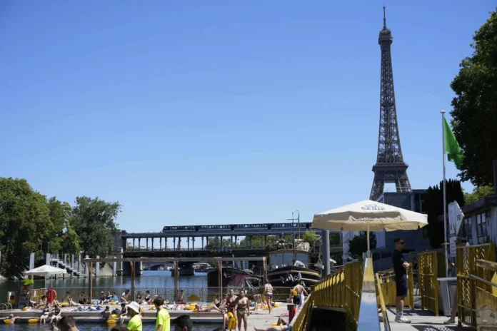Francia en alerta roja por ola de calor