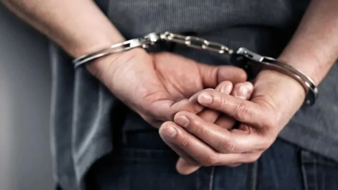 Detención por fraude electrónico en el país.